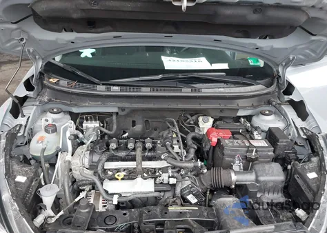 2022 Nissan Kicks Sv Xtronic Cvt z USA, uszkodzony, nr VIN 3N1CP5CV7NL477969